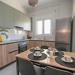 Cozy Apartment